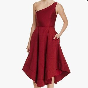 C/Meo Collective Making Waves one shoulder gown, heavy fabric. Burgundy, Sz Med